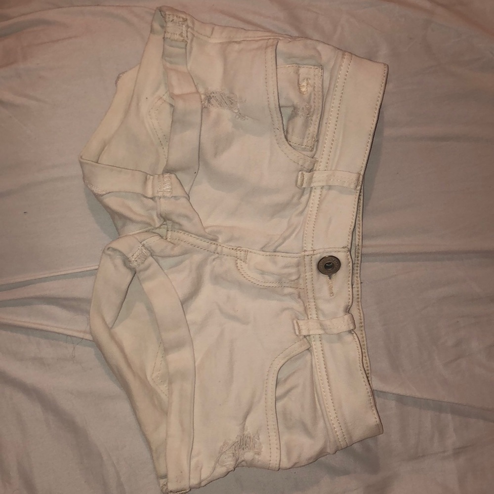 white Abercrombie ripped shorts, good condition